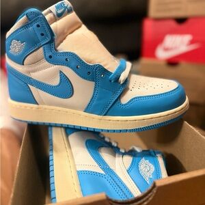 Nike Blue and Cream Women's Sneakers